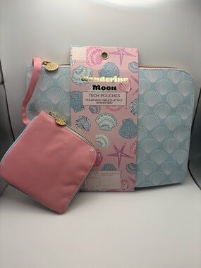 Wandering Moon Pink & Light Blue Shell Tablet Case Set